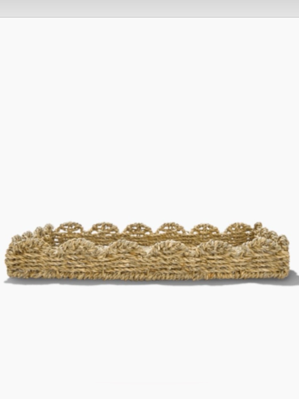 NWT Savvy & Sorted Scalloped Wicker Tray - Picture 4 of 8
